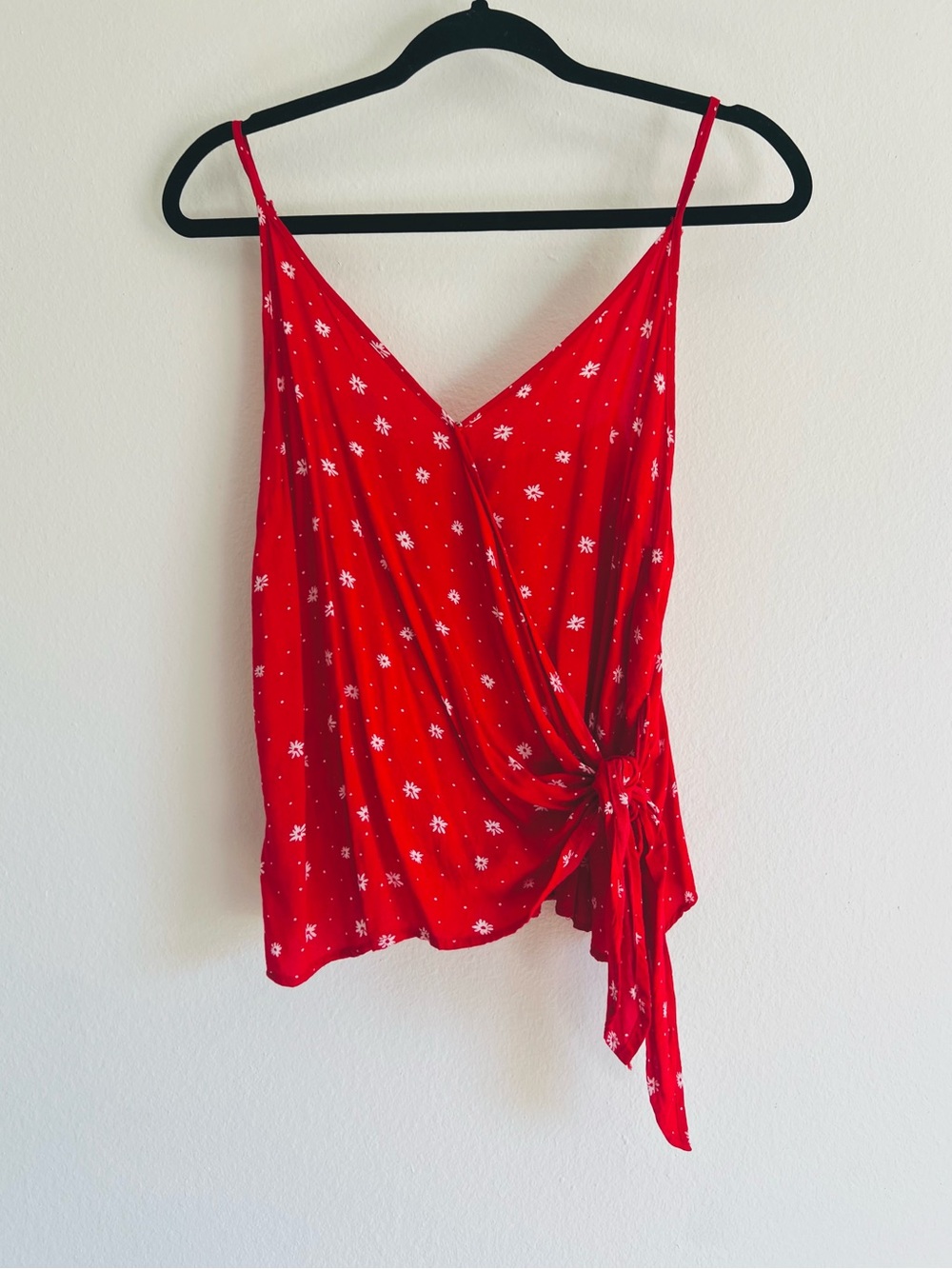 E & M Red Tie-Waist Spaghetti Strap Top